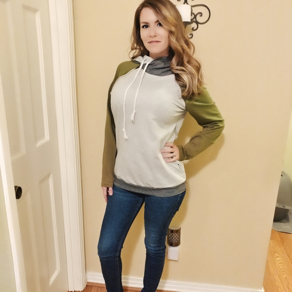 🆕 Last 1! 🌿 Super Cute & Comfy Side-Zip Pullover